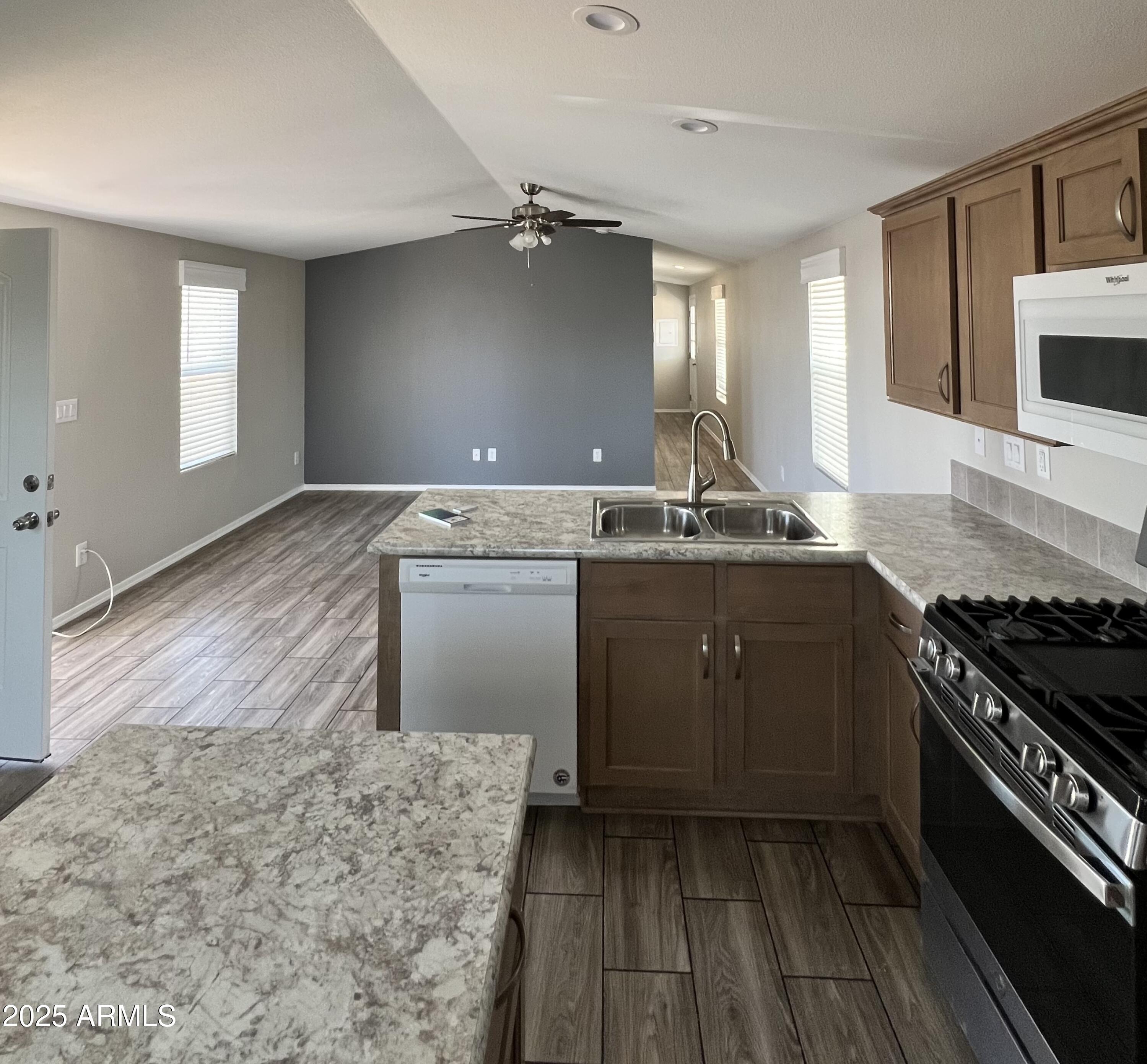 625 W McKellips Road 111