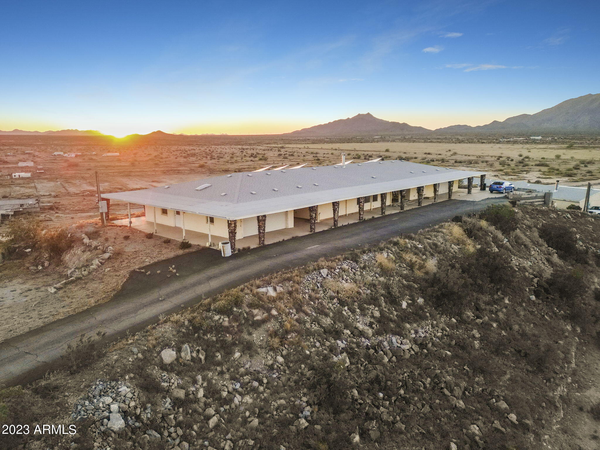 20727 N LA ENTRADA Road