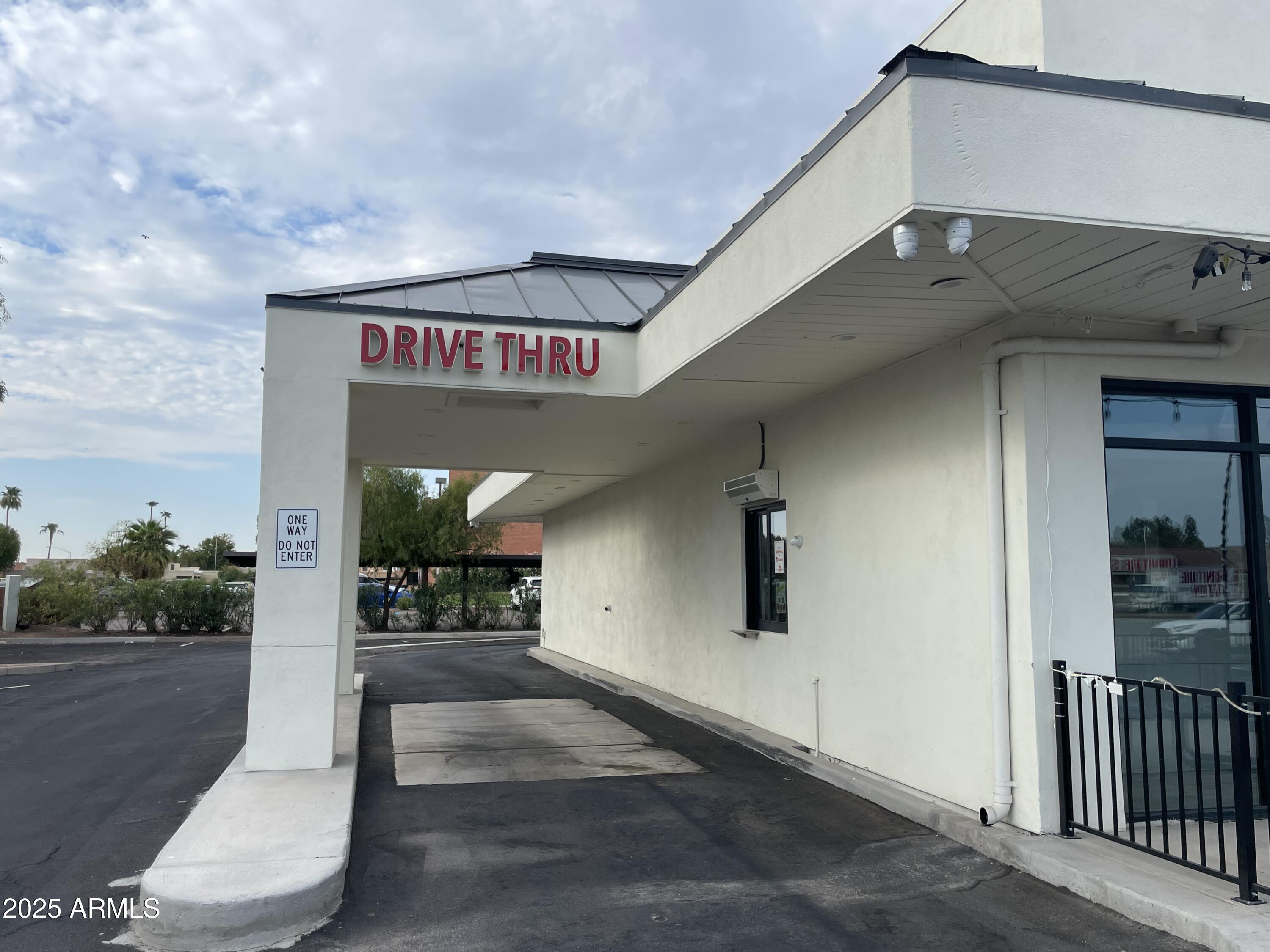 1231 W Baseline Road