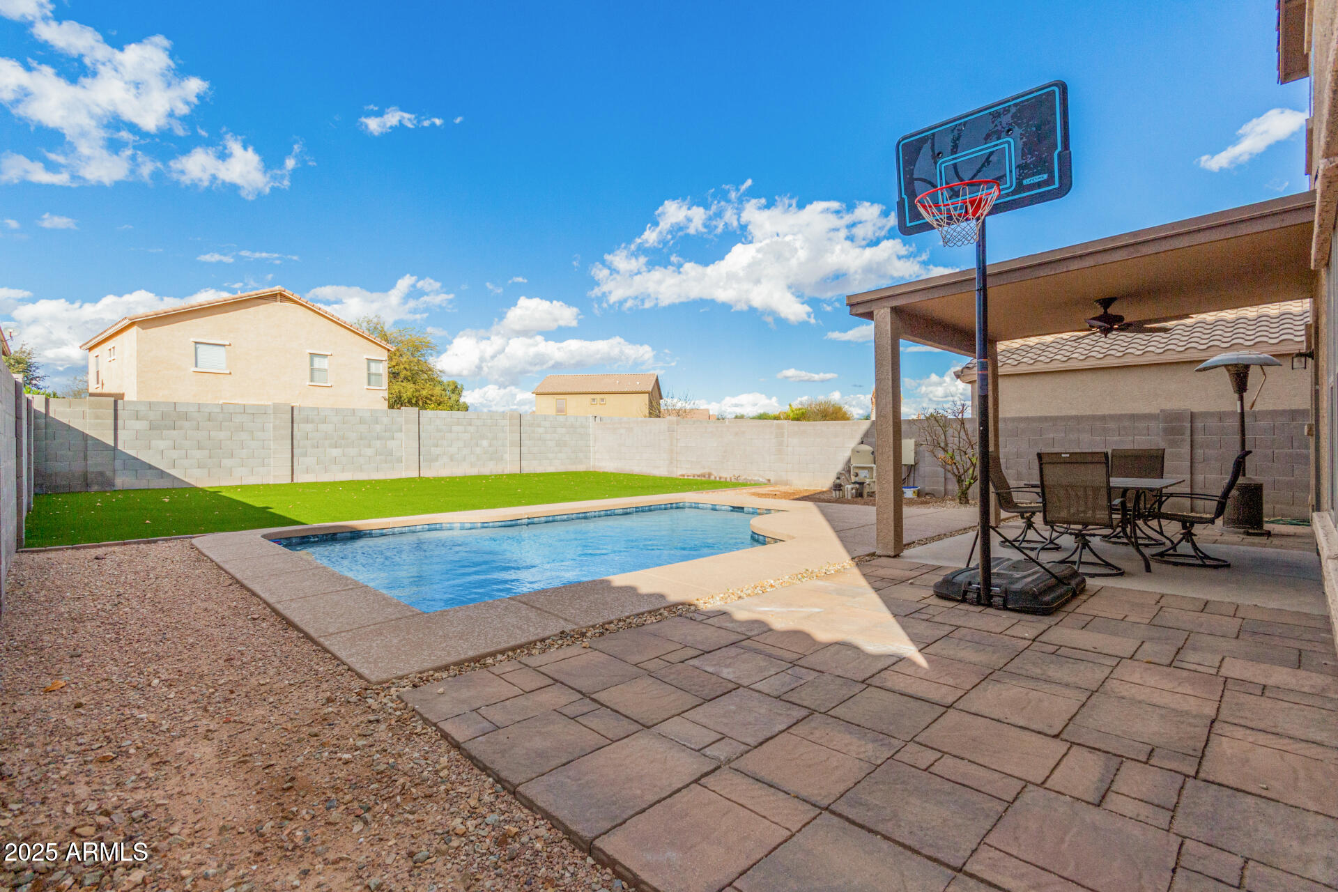 32 W DESERT VISTA Trail