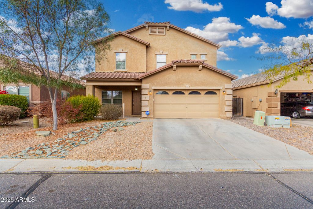 Photo of 32 W Desert Vista Trail, San Tan Valley, AZ 85143 (MLS # 6965599)