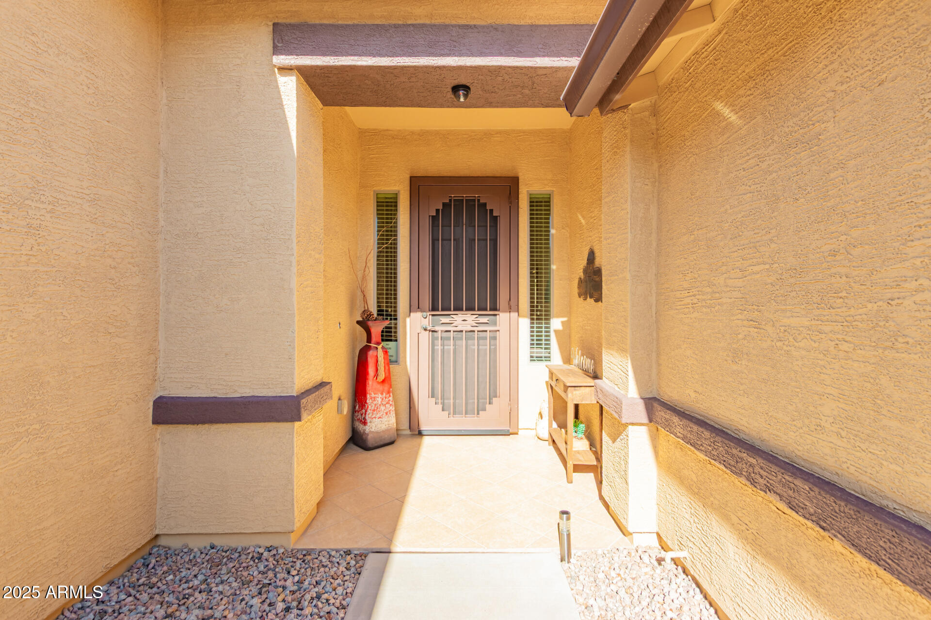 236 W CARIBBEAN Drive