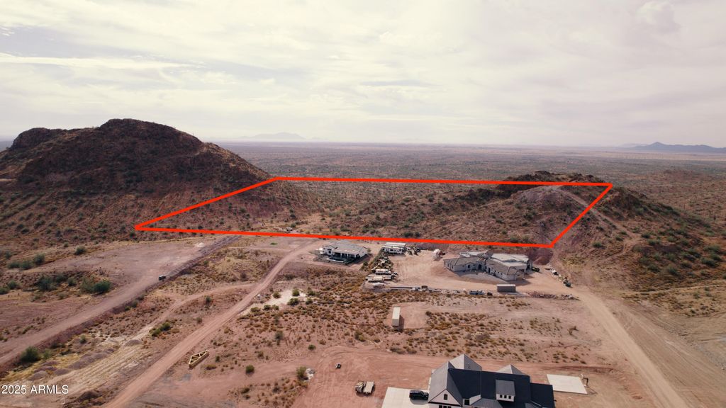 Photo of 0 W Butte Creek Boulevard #-, Queen Creek, AZ 85144 (MLS # 6932142)