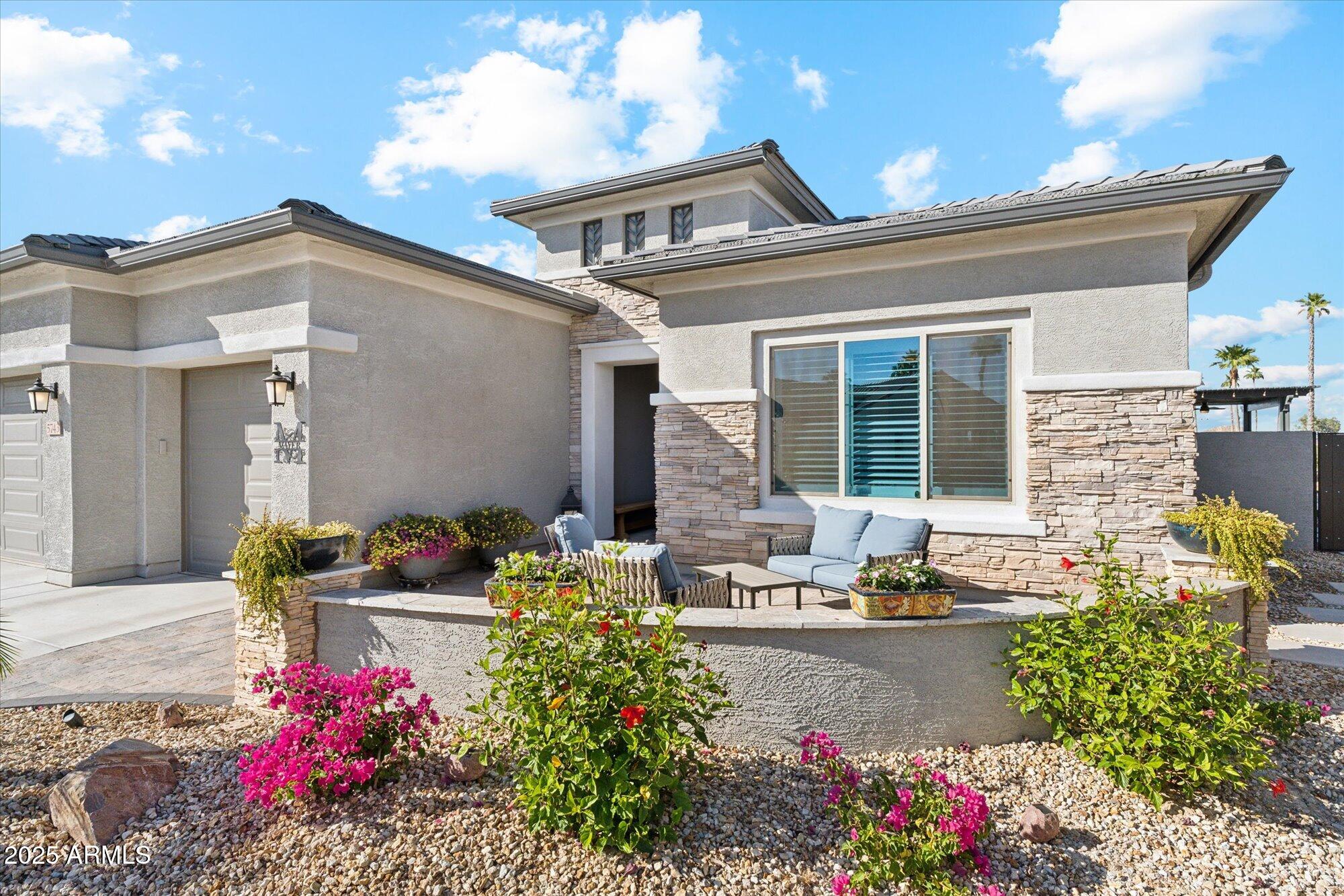 5743 N PAPAGOS Lane