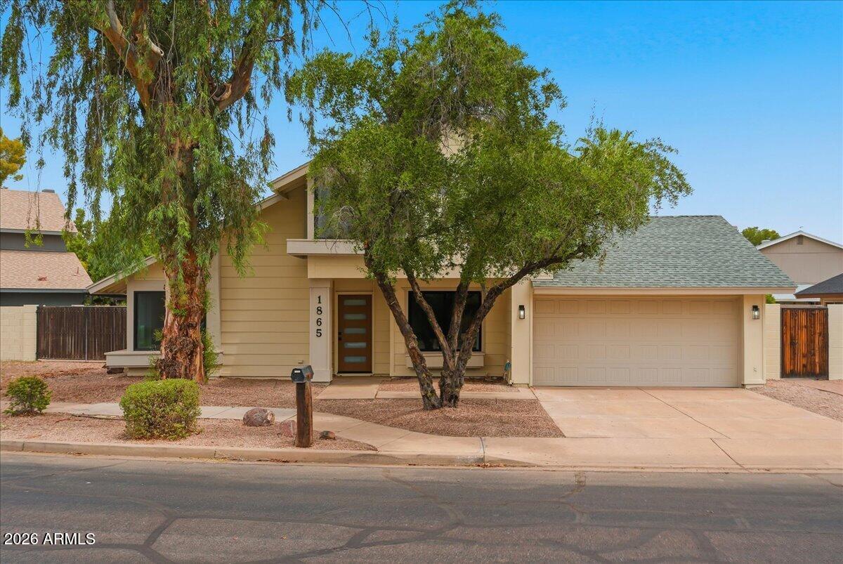 1865 S ASH Circle
