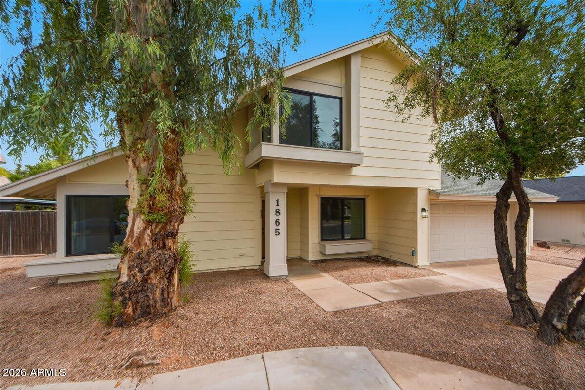 1865 S ASH Circle