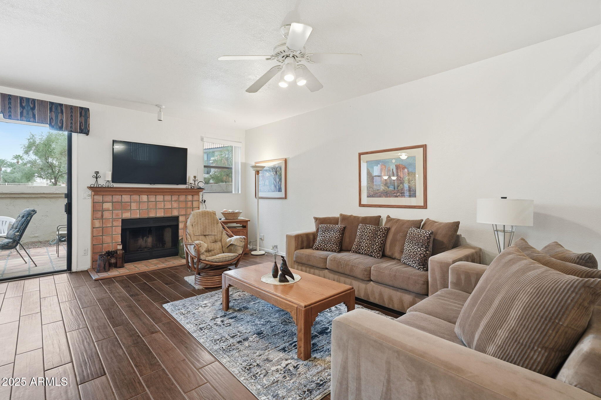 9705 E MOUNTAIN VIEW Road 1131