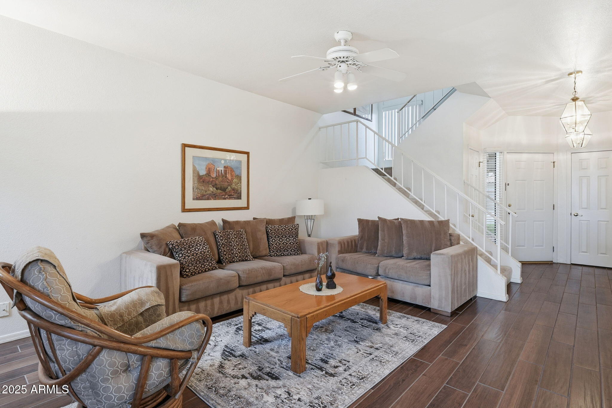 9705 E MOUNTAIN VIEW Road 1131