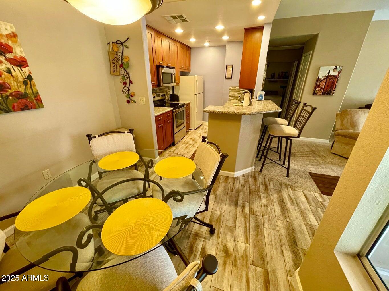 11375 E SAHUARO Drive 2007