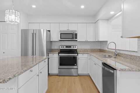 2030 W PORTOBELLO Avenue Mesa AZ 85202