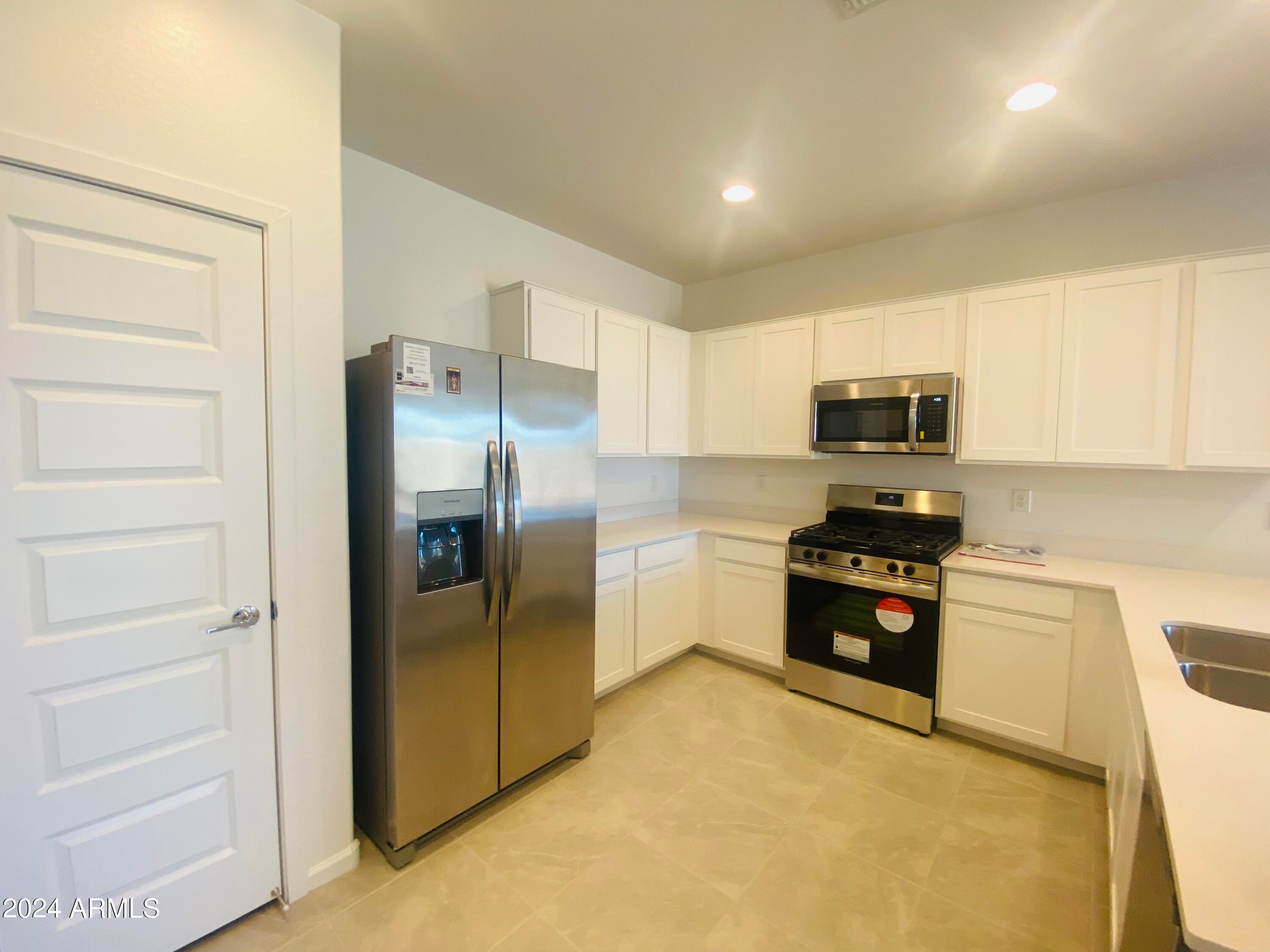 5531 S 23RD Drive