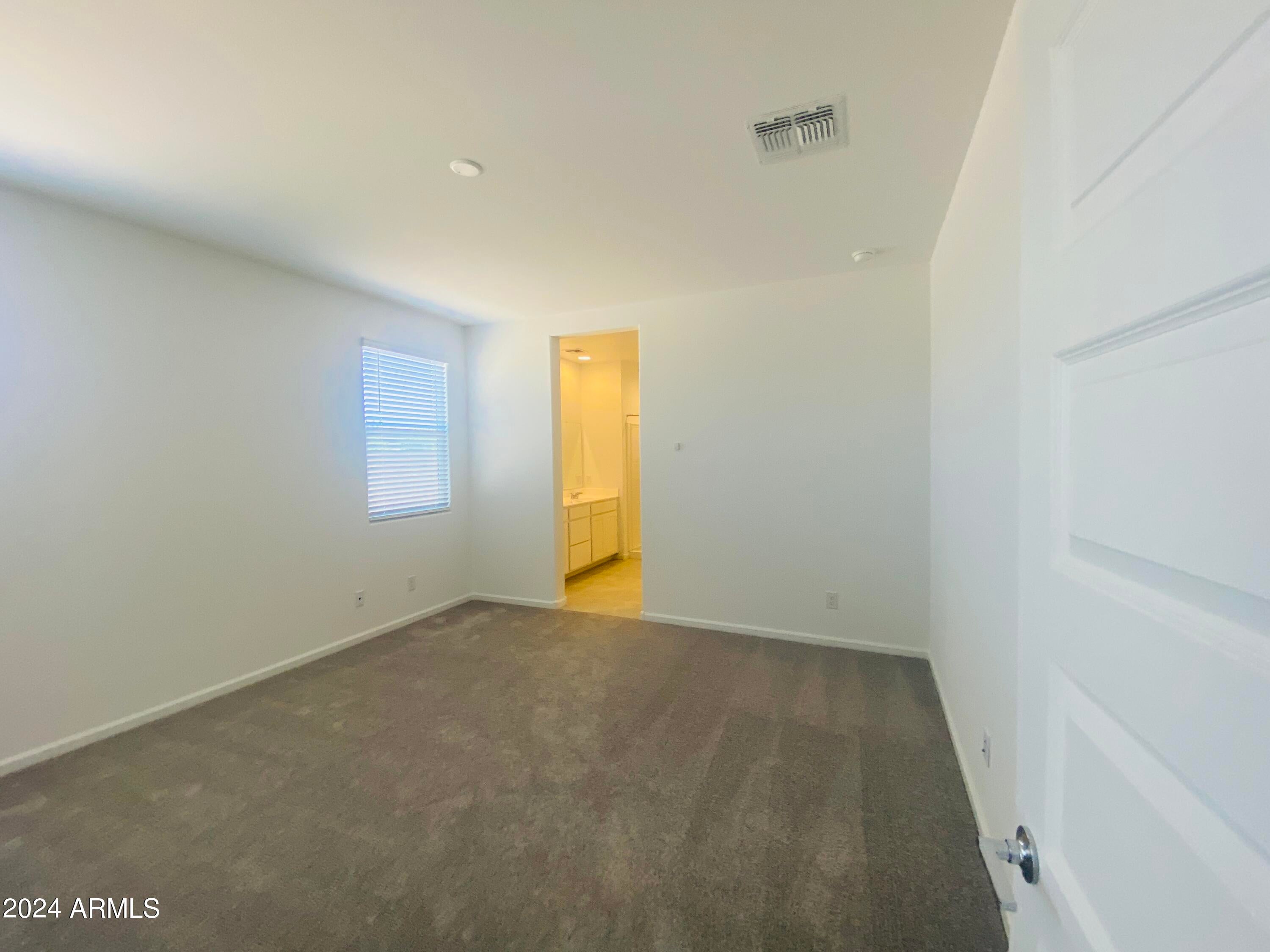 5531 S 23RD Drive