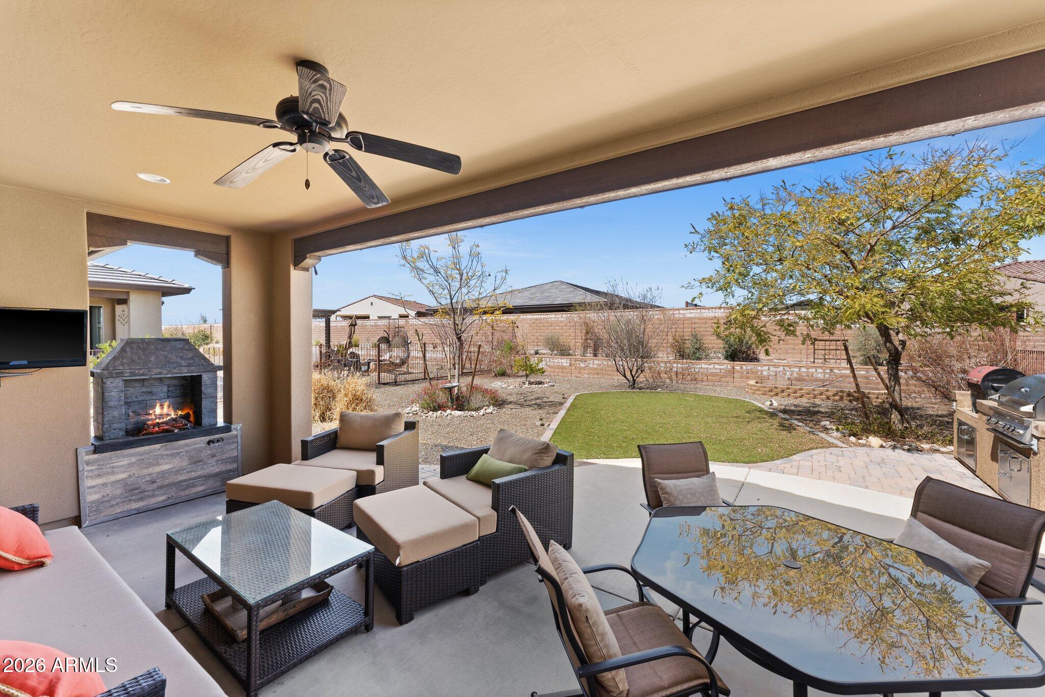 3913 GOLD RIDGE Road
