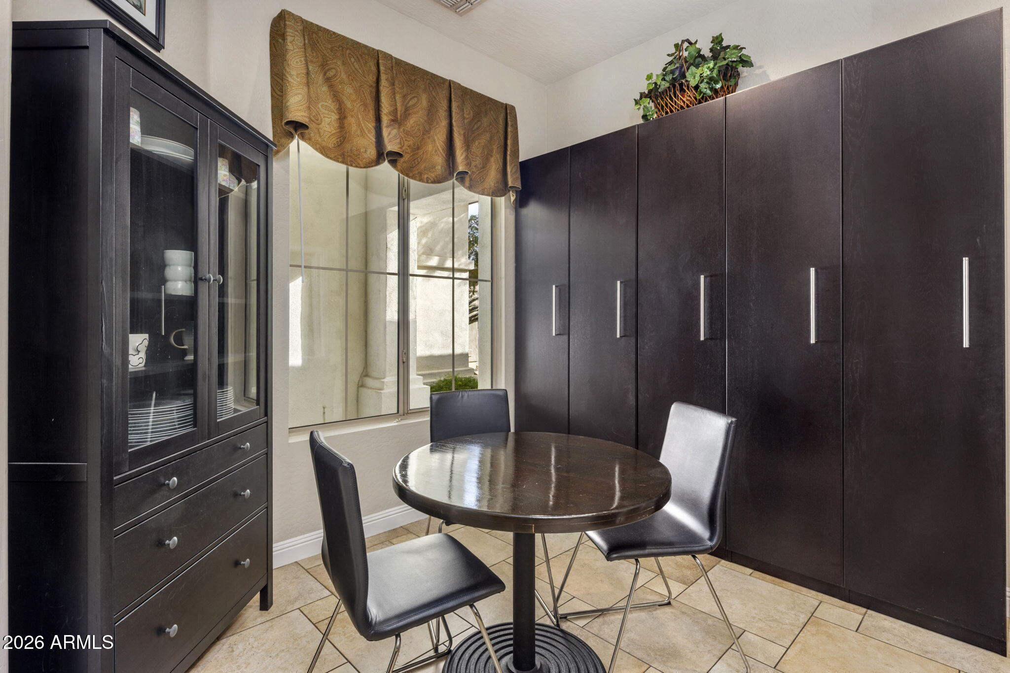 7720 S LA CORTA Drive