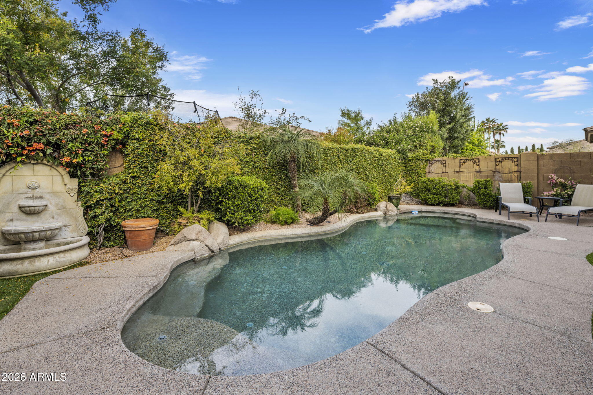 7720 S LA CORTA Drive