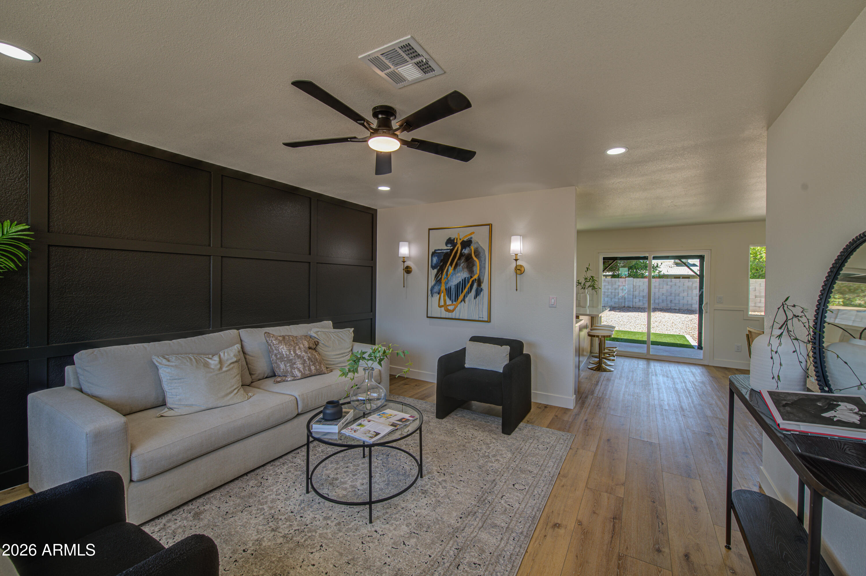 3654 W Carla Vista Drive
