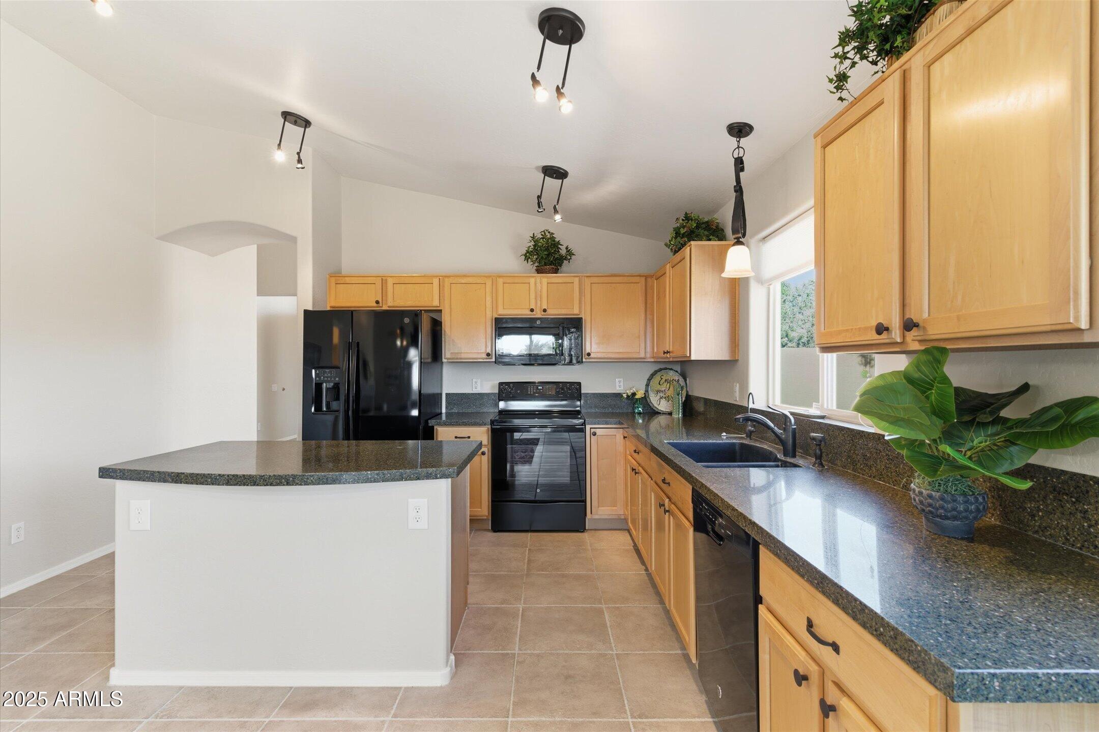 10349 E EXCAVATION Court