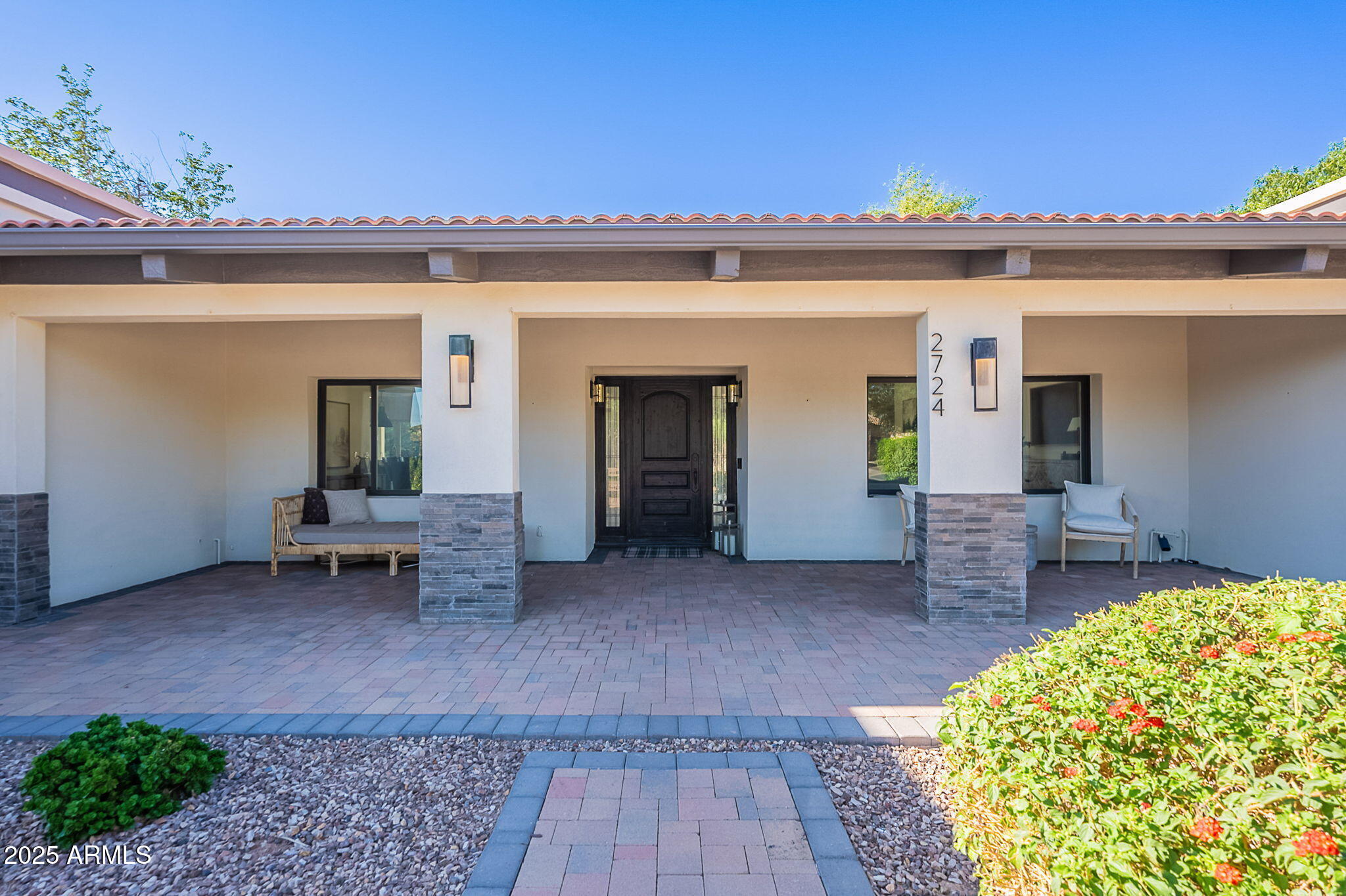2724 W COLT Road