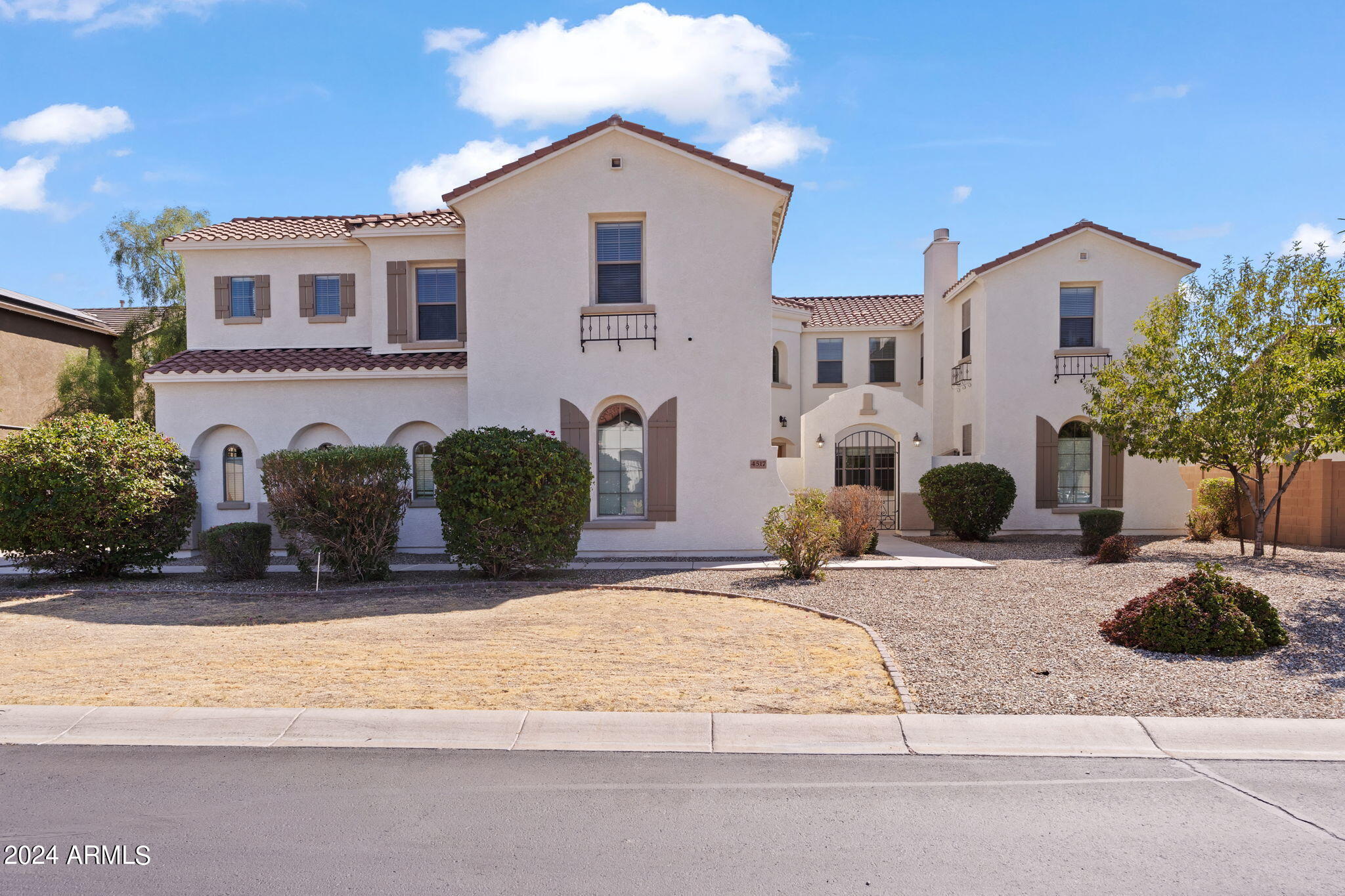 4517 W Lodge Drive