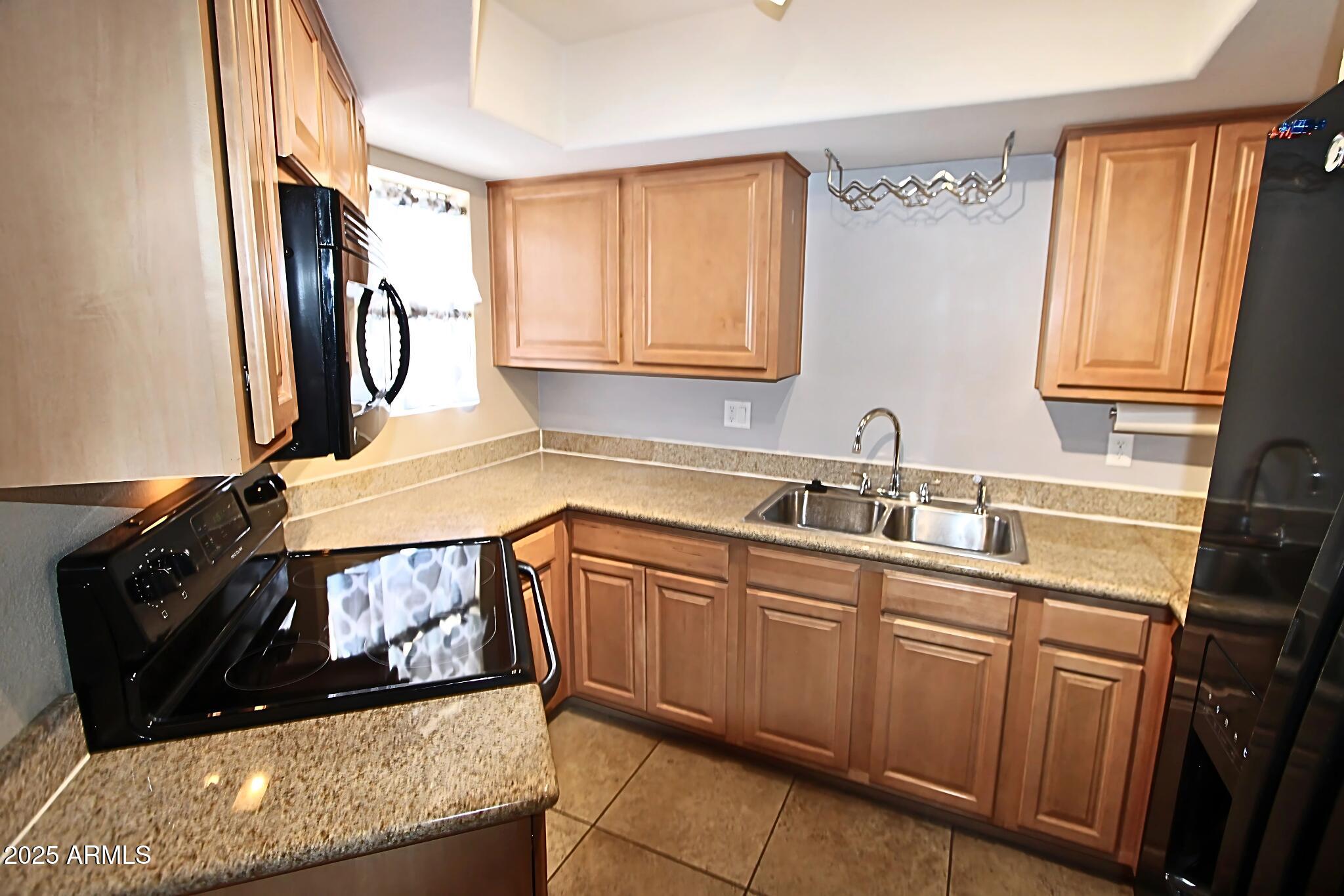 885 N GRANITE REEF Road 63