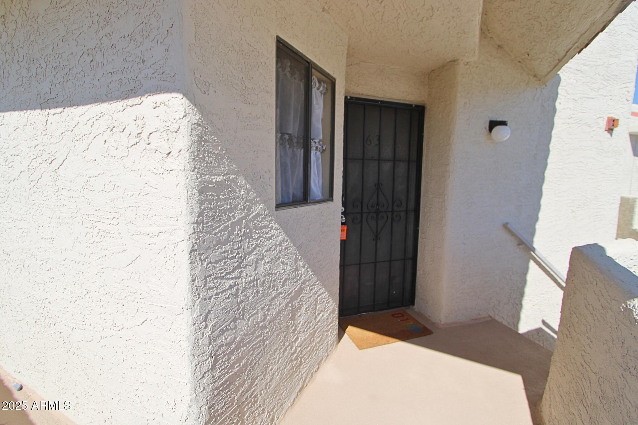 885 N GRANITE REEF Road 63