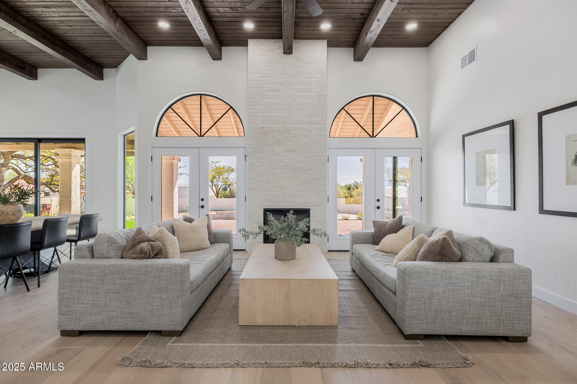 8255 E BRONCO Trail