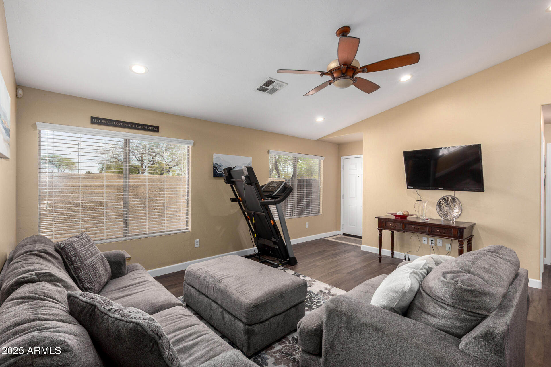 374 N BAY Drive