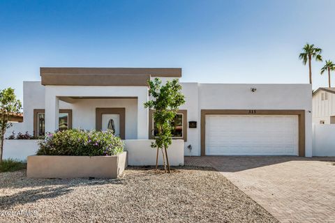 Photo of 315 W Riviera Drive, Tempe, AZ 85282 (MLS # 6938354)