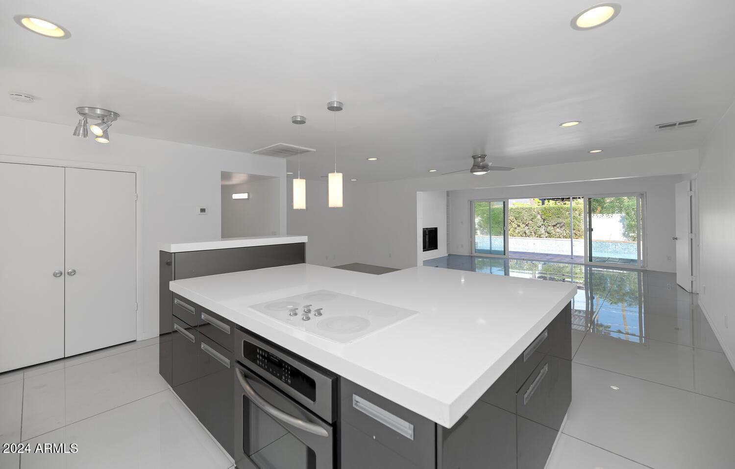 4222 E Indianola Avenue