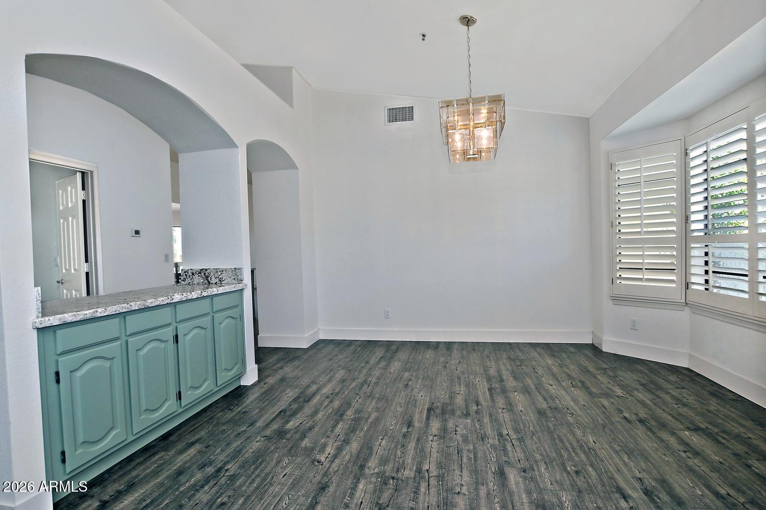 9360 E DESERT Trail