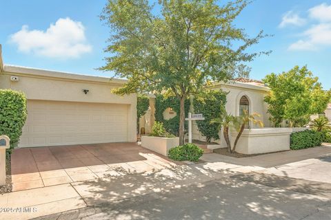 2505 E PALO VERDE Drive Phoenix AZ 85016