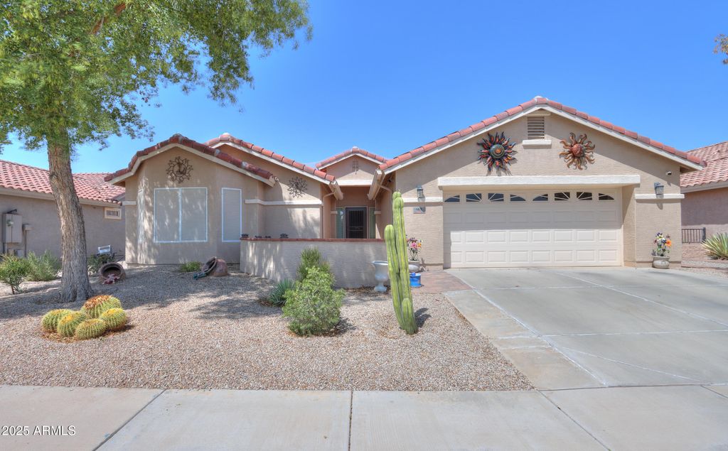 Photo of 167 S Hancock Trail, Casa Grande, AZ 85194 (MLS # 6904979)