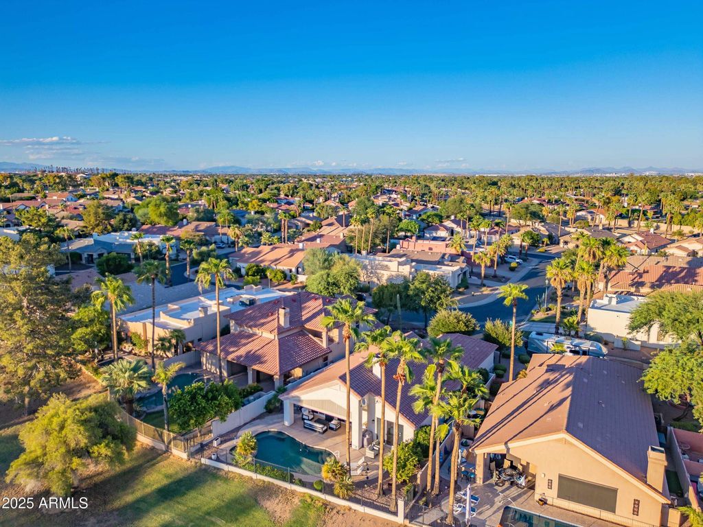 Photo of 4510 N Bent Tree Circle W, Litchfield Park, AZ 85340 (MLS # 6914687)
