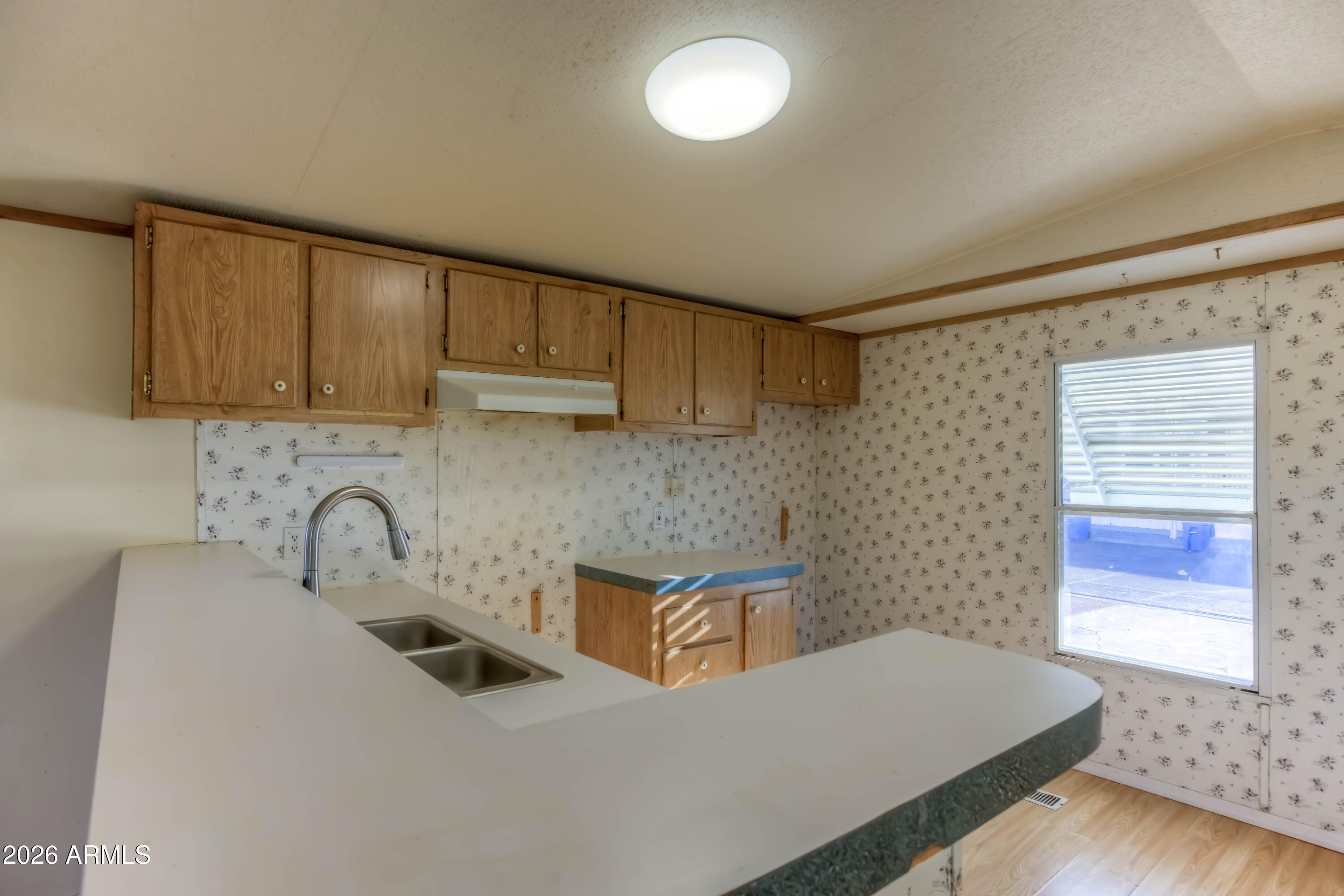 1325 W Silverlake Road 32