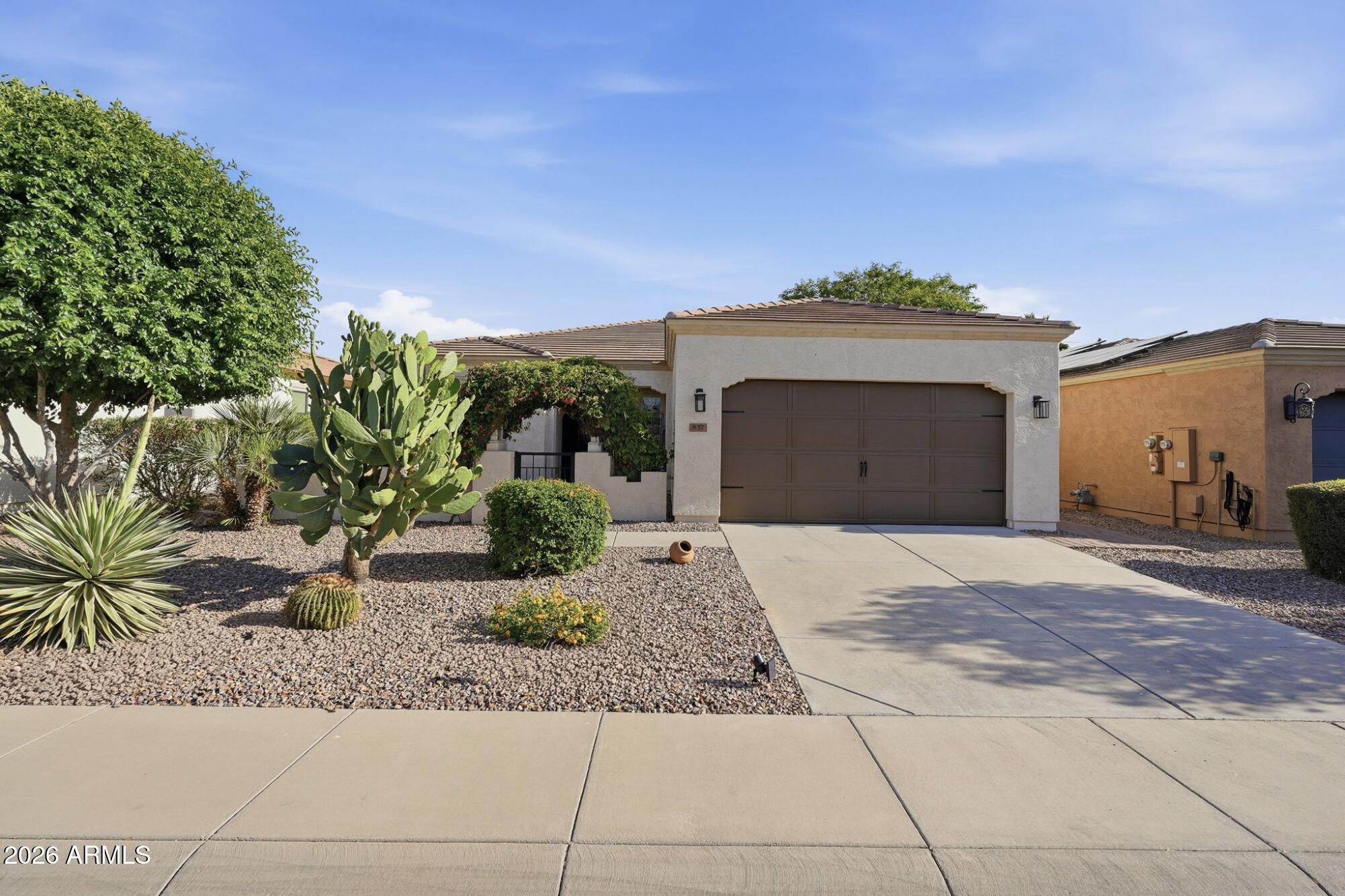 837 E VESPER Trail