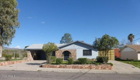 A home in Kearny