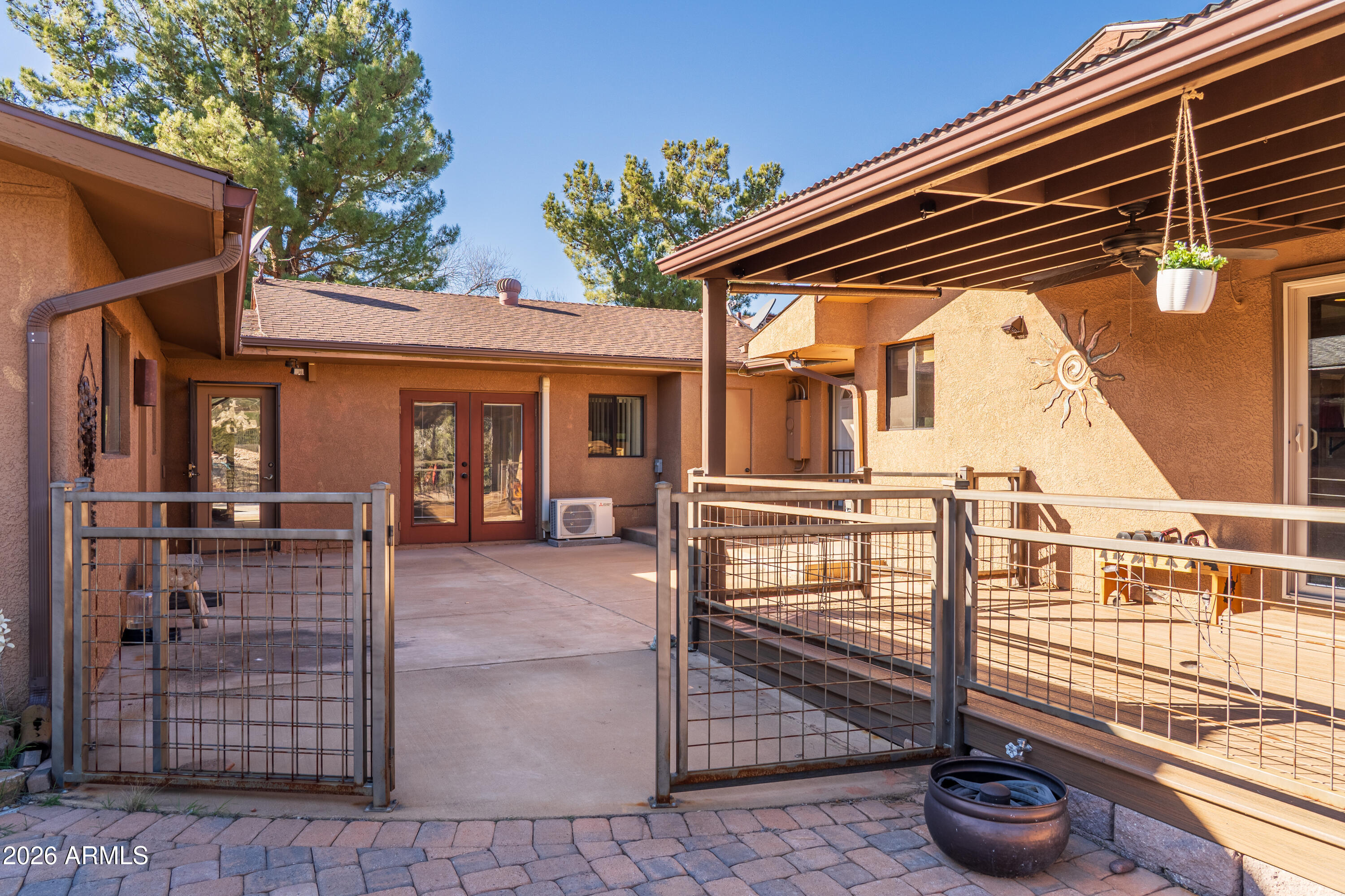 Rancho Rojo - Residential