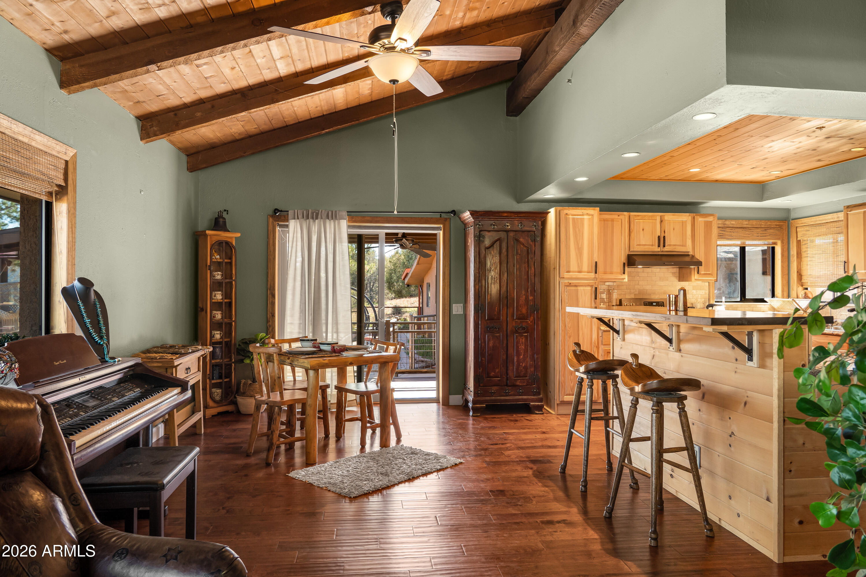 Rancho Rojo - Residential