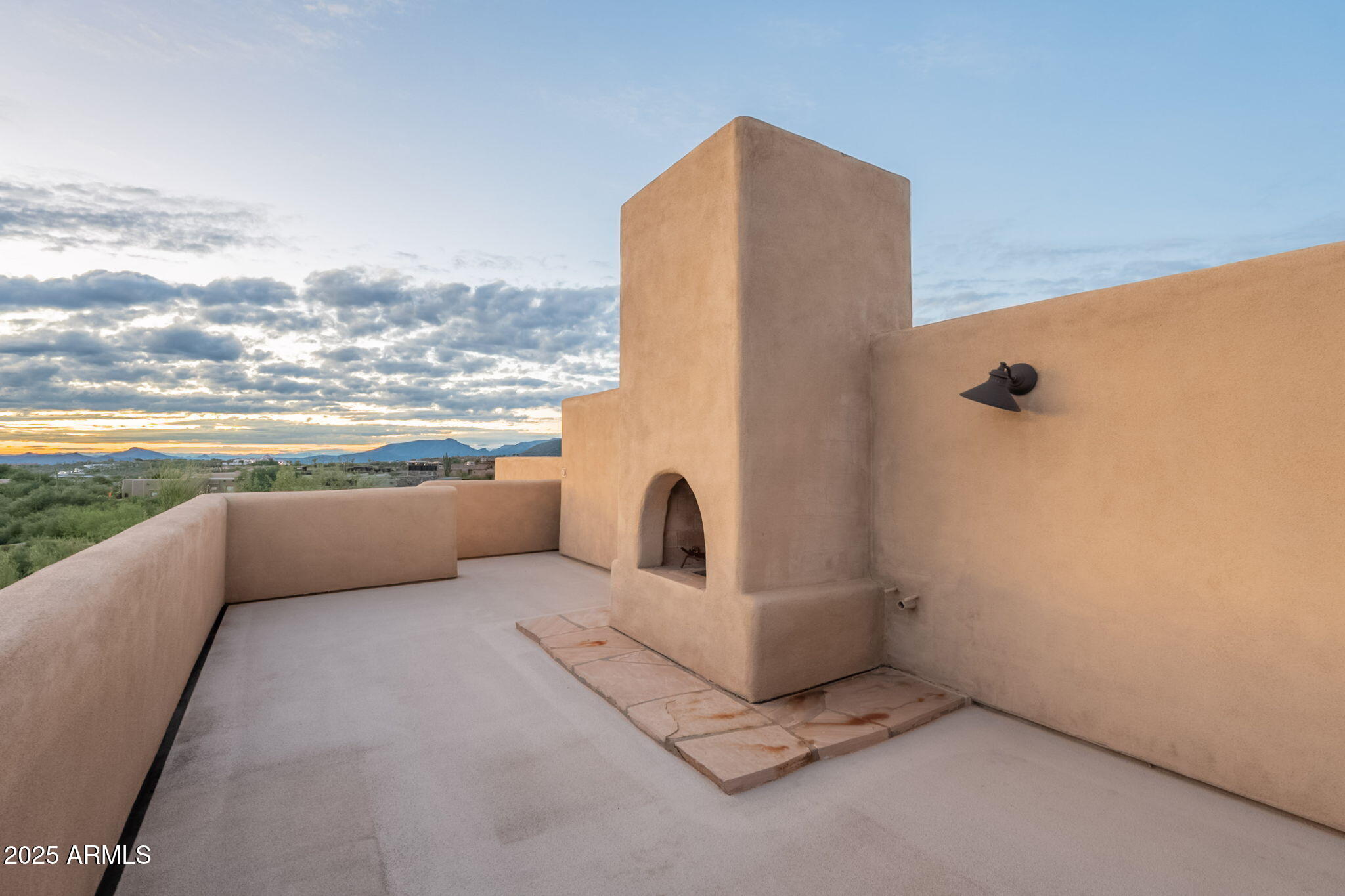 9251 E BAJADA Road