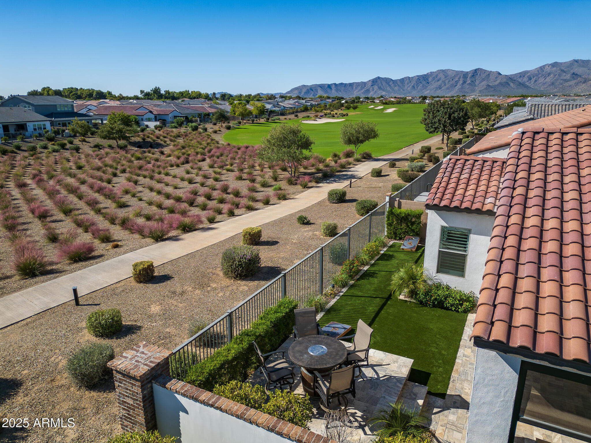 17383 W GUTHRIE Street