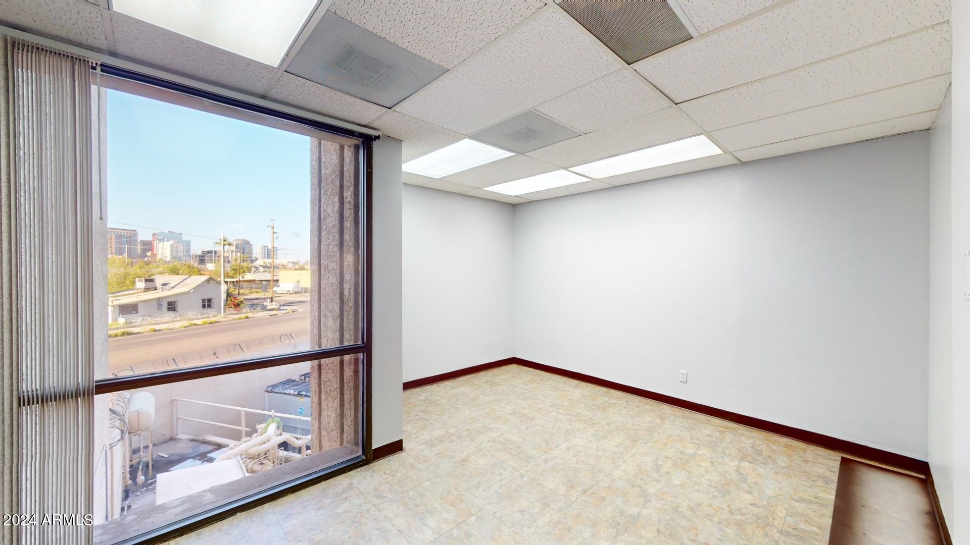 Memorial Hospital MCR 185/9 - Commercial Lease