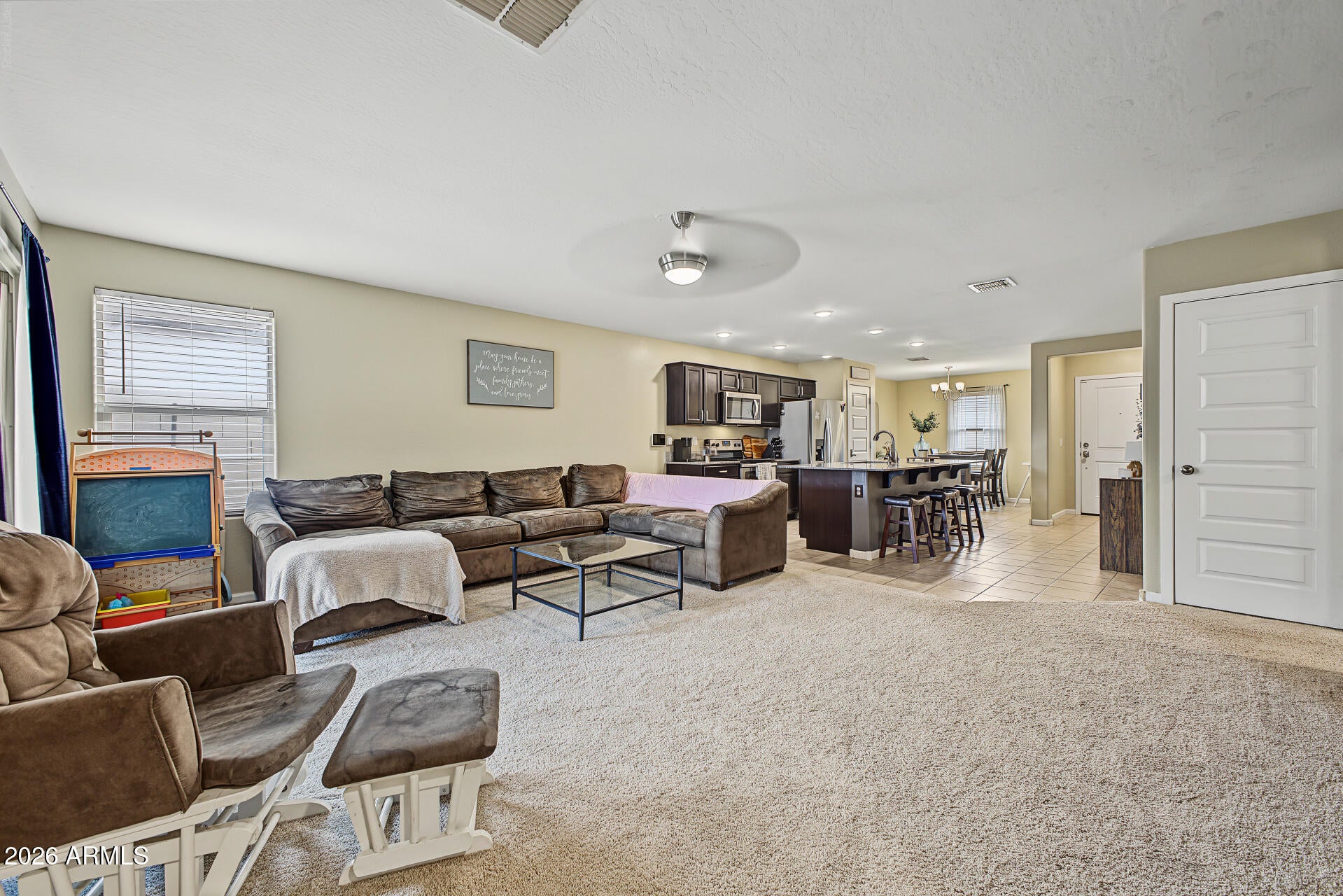 732 W JARDIN Drive