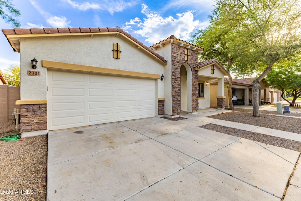 Photo of 2301 E Pima Avenue, Apache Junction, AZ 85119 (MLS # 7006705)