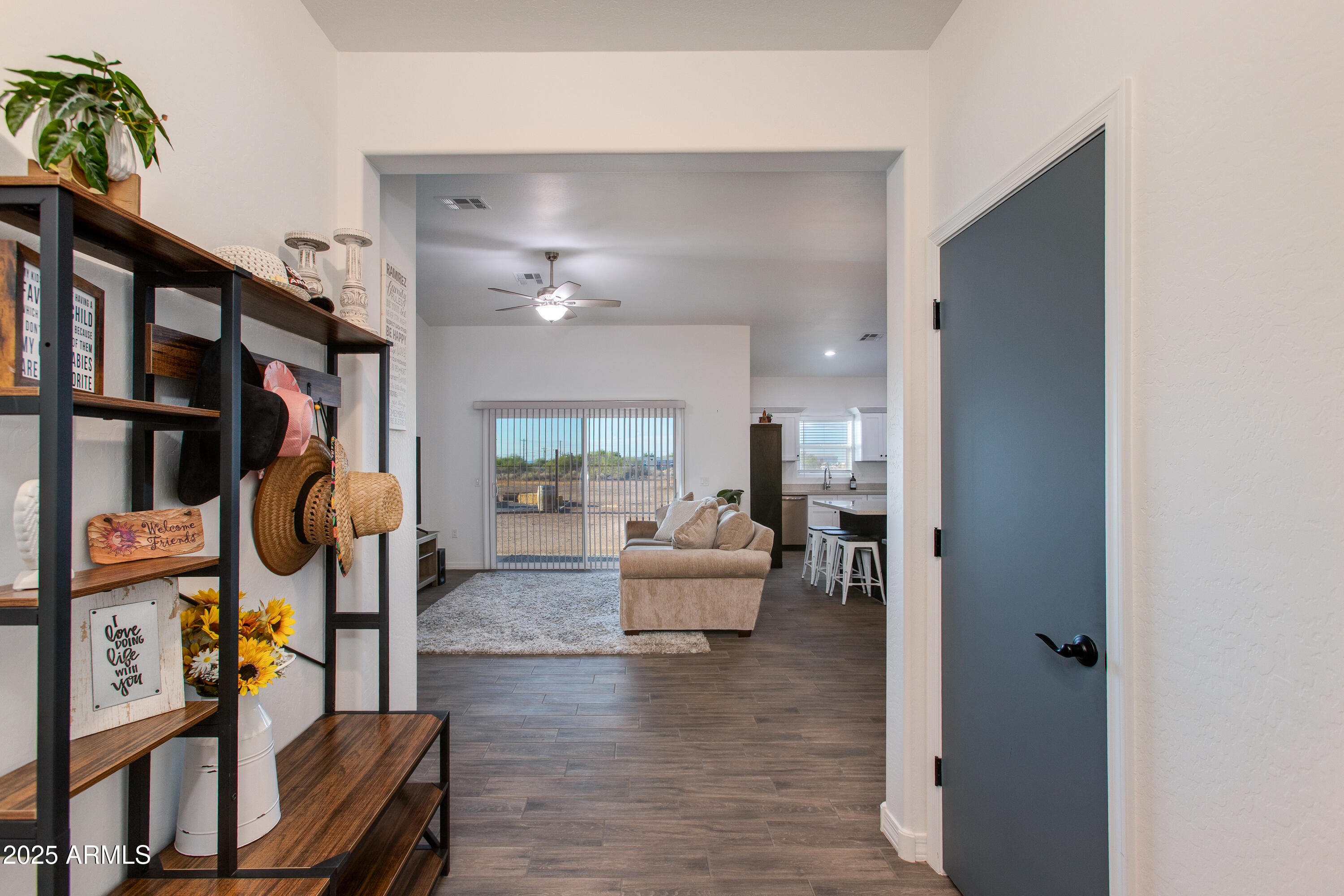 3190 W GRACIE Lane