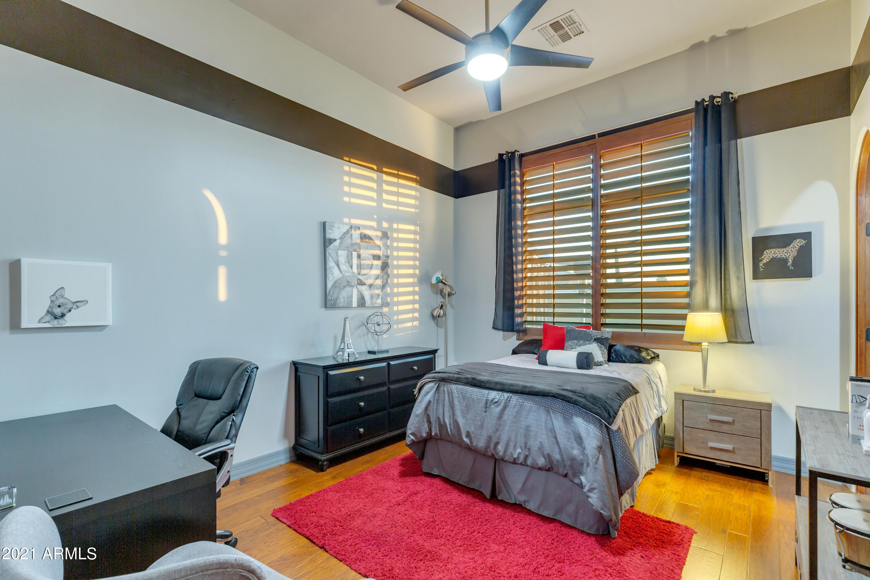 SAGUARO ESTATES - Residential