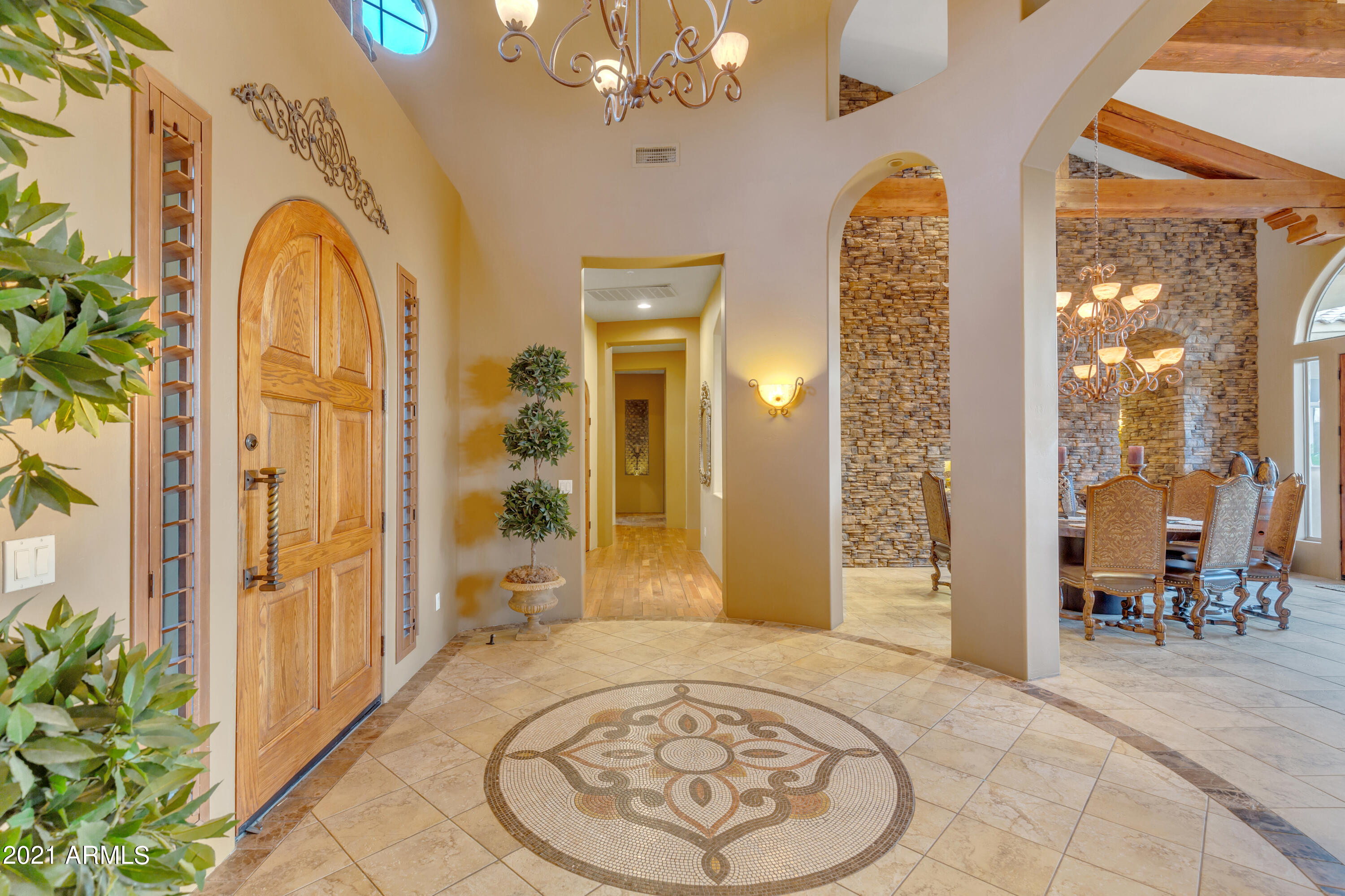 SAGUARO ESTATES - Residential