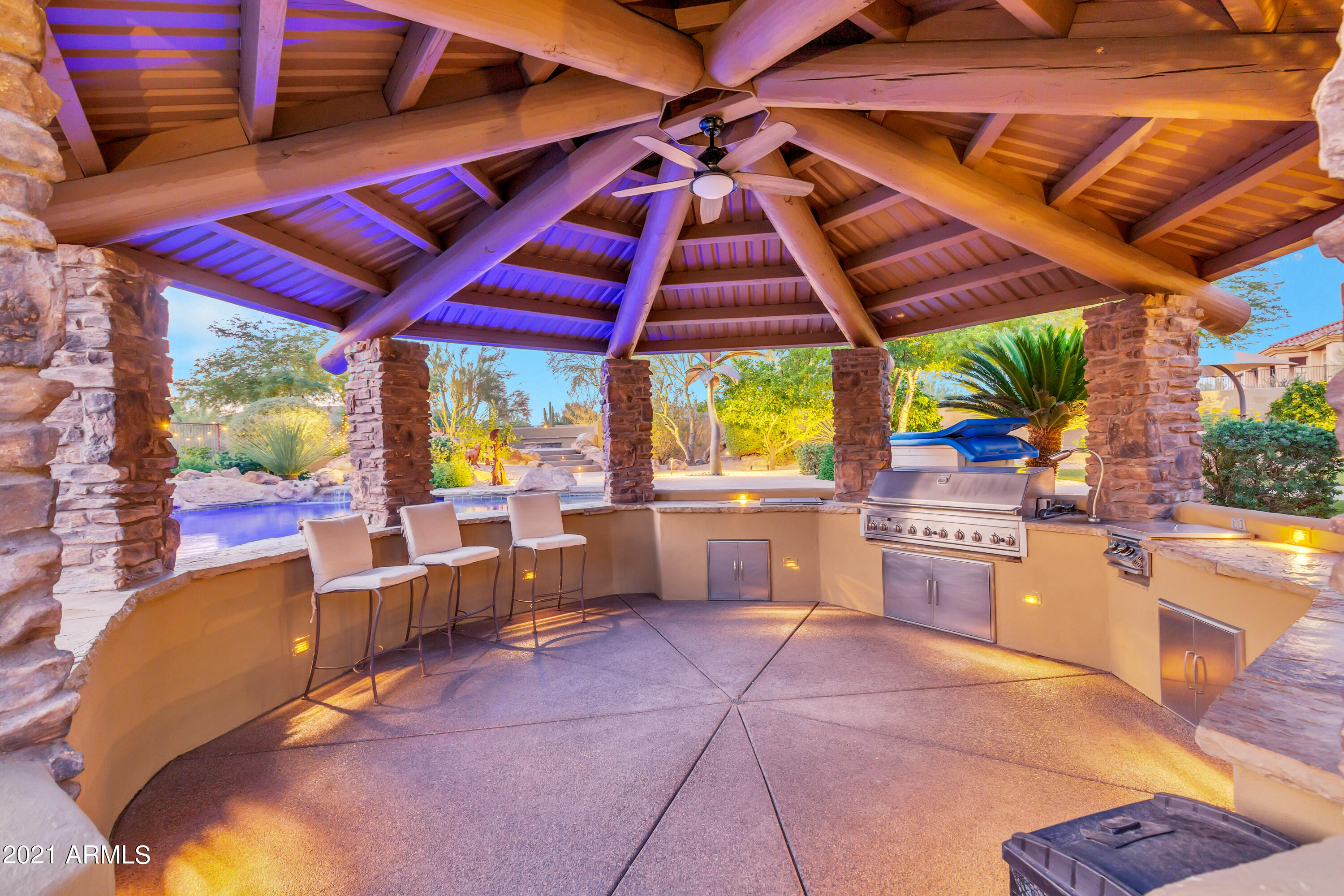 SAGUARO ESTATES - Residential