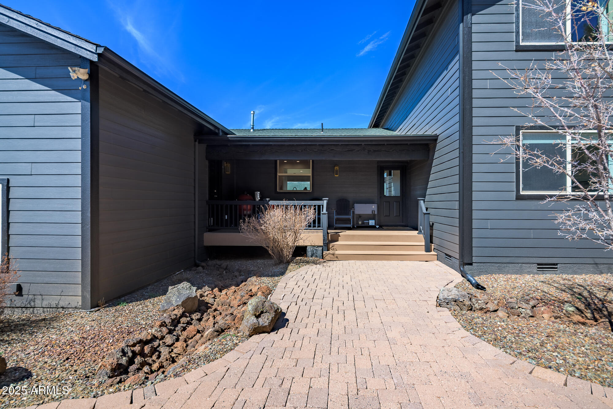 8203 W Roundup Trail