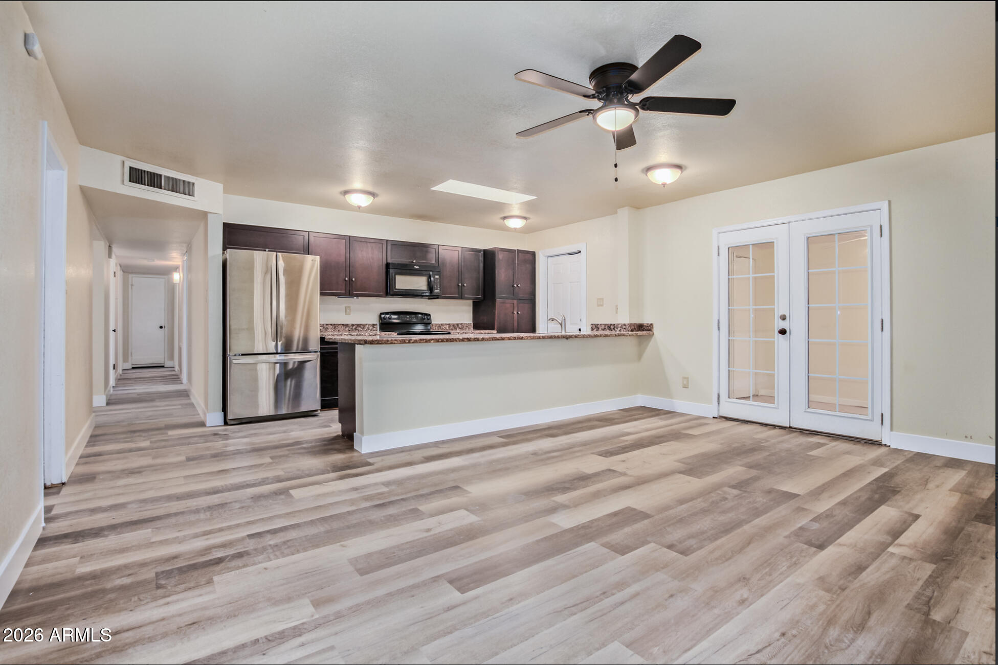 932 E CONCORDA Drive