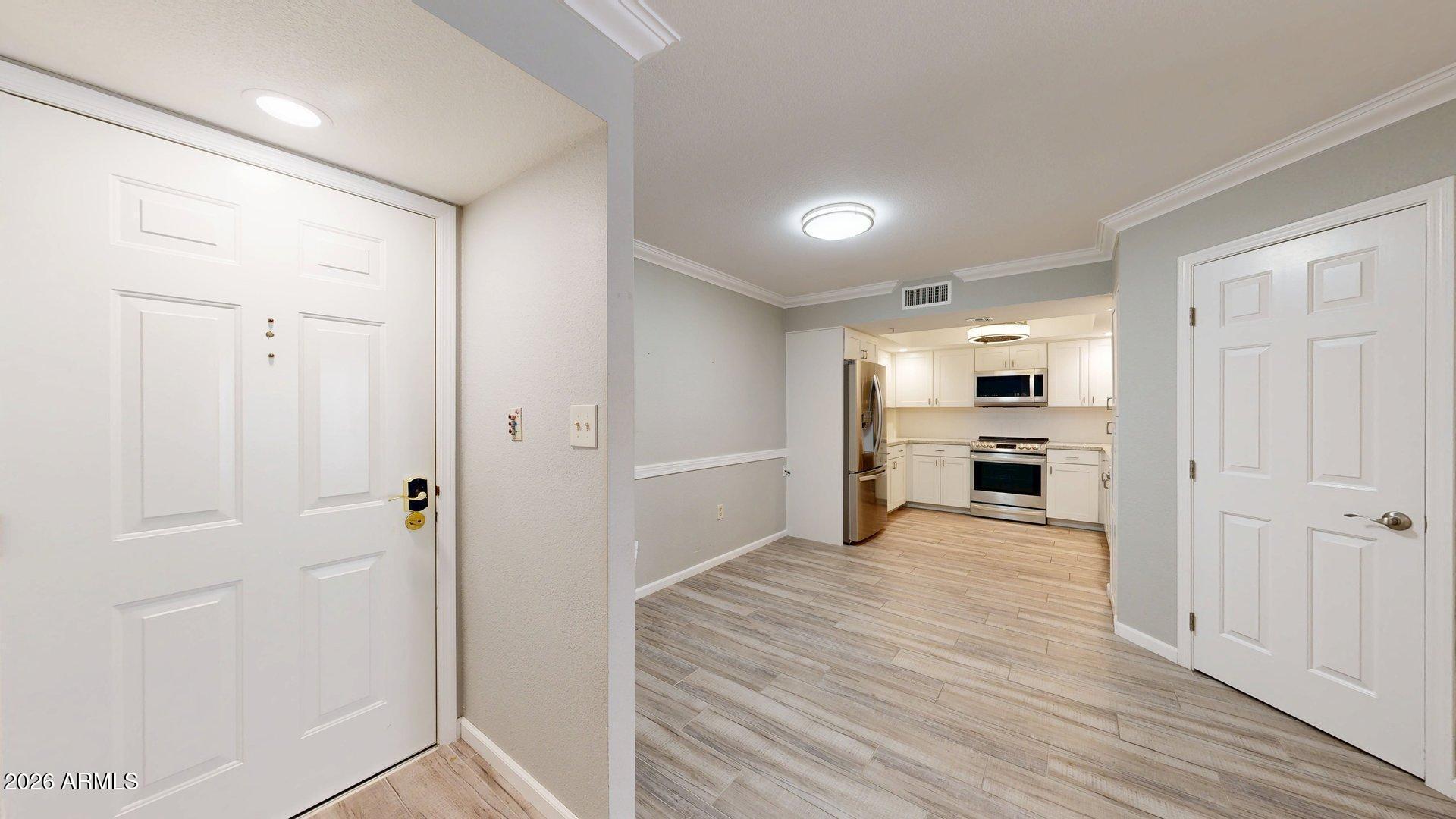 4200 N MILLER Road 309
